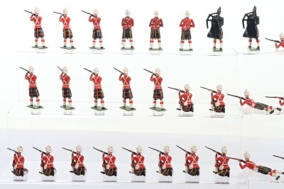 Britains from set 9334, Cameron Highlanders firing, 1960-66, - 6