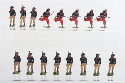 Britains from set 169 Italian Bersagliere, 1925 version, eleven marching with slung rifles, together with five French Zouaves from set 1432, (fair condition), (16). Please note: We do not offer in-house shipping for Toy Soldiers, please see shipping infor