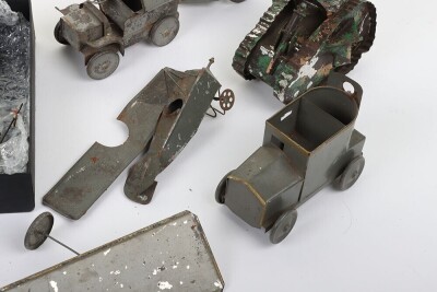 French manufactured 55mm solid cast military figures by L.P Paris (Louis Prieur), SR horse teams and more, circa 1910, - 6