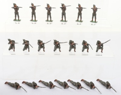 Heyde of similar 50mm solid cast German W.W.I Infantry,