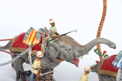 Rare Heyde No.2 size Indian Army elephant gun team, - 4