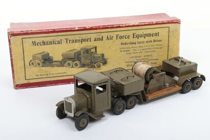 Boxed Britains set 1641, Underslung Heavy Duty Lorry square nose