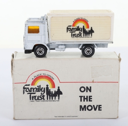 Matchbox MB-20d Volvo Container Truck Family Trust
