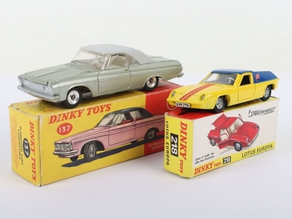Dinky Toys 137 Plymouth Fury Convertible