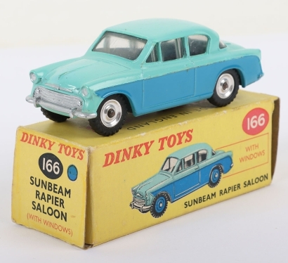 Dinky Toys 166 Sunbeam Rapier Saloon