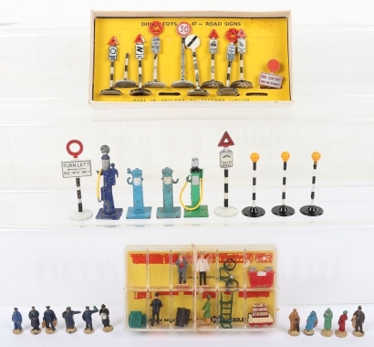 Vintage Dinky Toys Road Signs & Accessories