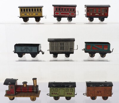 Hess (JLH) 100 series tinplate miniature floor train, - 2