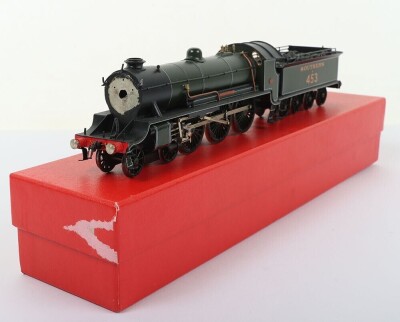 Lawrence Scale Models 00 gauge Finescale 4-6-0 Southern Railway &lsquo;King Arthur&rsquo; locomotive and tender, - 3