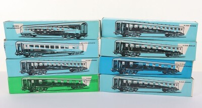 Marklin HO gauge boxed passenger coaches,