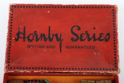Hornby Series 0 gauge boxed No.4 Platform Accessories set, circa 1930, - 3
