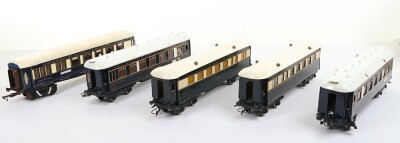 Hornby 0 gauge No.2 Special Tank engine and No.2 coaches, - 2