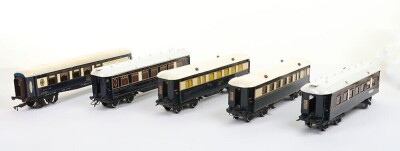Hornby 0 gauge No.2 Special Tank engine and No.2 coaches, - 3