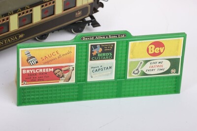 Hornby 0 gauge No.2 Special Tank engine and No.2 coaches, - 13