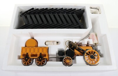 Hornby Railways 3 &frac12; inch gauge Stephensons Rocket Real Steam set - 2