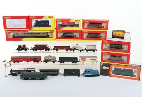 Two Boxed Hornby 00 Gauge Collectors Club Locomotives
