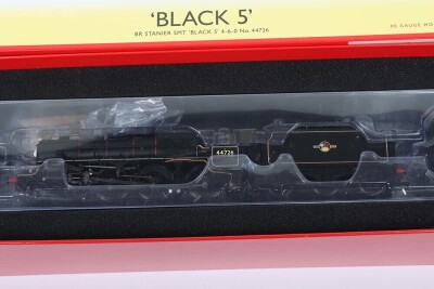 Hornby 00 Gauge Model Railways &lsquo;Black 5&rsquo; BR Stanier 5MT Loco & Tender - 3