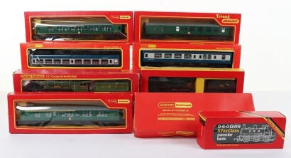 Hornby Railways OO Gauge Flying Scotsman Locomotive & Tender
