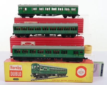 Hornby-Dublo 2-Rail 2250 Electric Motor Coach