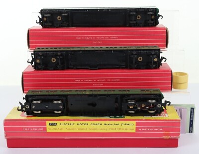 Hornby-Dublo 2-Rail 2250 Electric Motor Coach - 3
