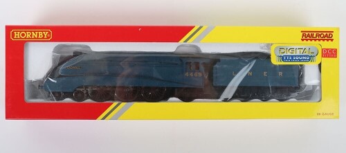 Hornby 00 gauge R3285 Digital LNER class A4 4-6-2 Gadwell,
