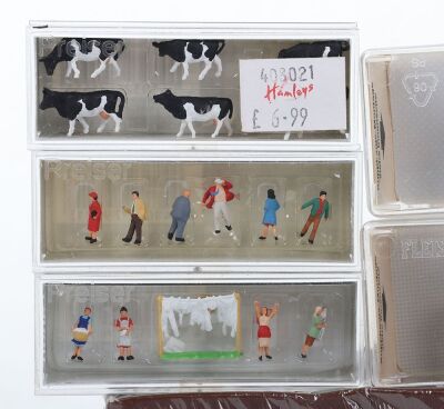 Fleischmann boxed N gauge passenger coaches and rolling stock, - 2
