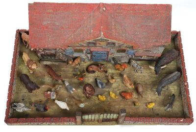 Elastolin 15130 Farm House and a selection of animals, 1930s, - 2