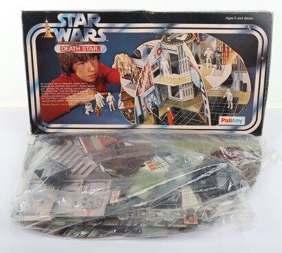 Scarce Vintage Star Wars Death Star Playset Palitoy Boxed complete.