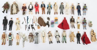 Collection of Loose Vintage Star Wars Action Figures Kenner and weapons.