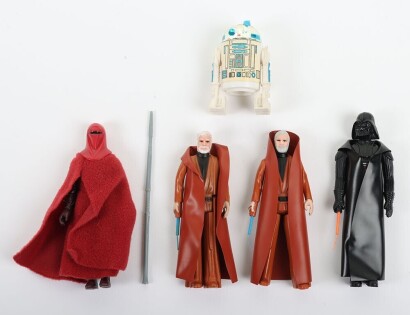 Five Vintage Star Wars Action Figures Kenner with original weapons.