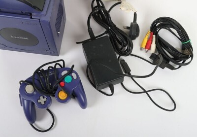 Nintendo Gamecube console and Fifteen Games. - 3
