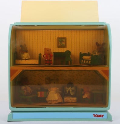 Scarce Vintage Tomy Sylvanian Families shop display Ideal Home Display number 2.