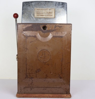 O.D. Jennings 'The Governor' 1961 One Arm Bandit Slot Fruit Machine. - 3