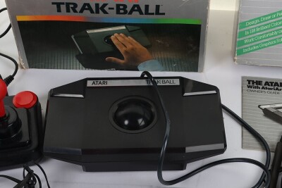 Collection of Atari Computers, Consoles and Accessories. - 9