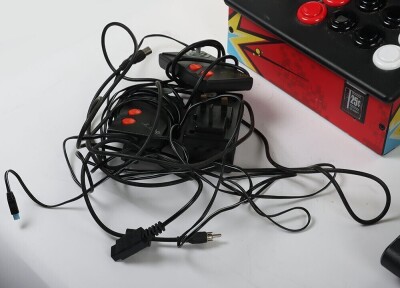 Collection of Atari Computers, Consoles and Accessories. - 17