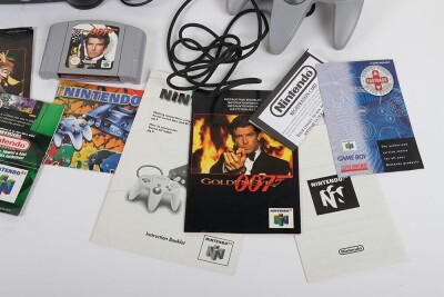 Nintendo 64 Goldeneye 007 Console boxed with loose games and controllers. - 4