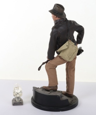 Scarce Indiana Jones Sideshow Statue figure boxed. - 6