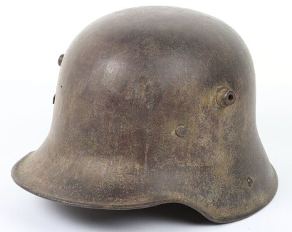 WW1 Imperial German M16 Steel Combat Helmet.