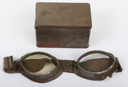 WW2 German Luftwaffe Flying Goggles, Model 306 in Tin.