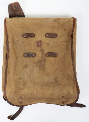 WW1 French Wooden Framed Back Pack.