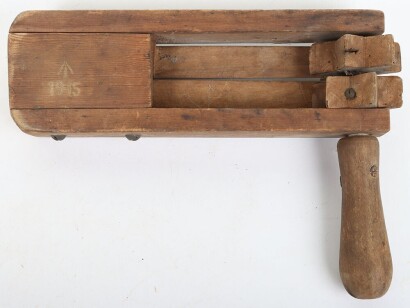 WW1 Wooden Gas Warning Rattle