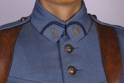 WW1 French Gas Officers Full Uniform Display. - 2