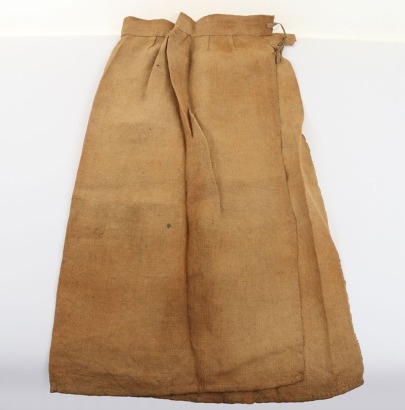 Highlanders Hessian Kilt Cover.