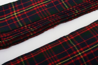 Cameron Tartan Plaid. - 3