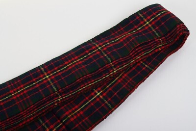 Cameron Tartan Plaid. - 4