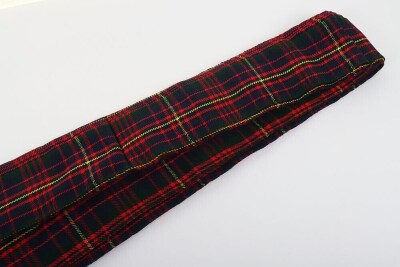 Cameron Tartan Plaid. - 6