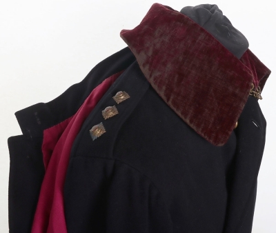 Uniform Ensemble of a Officer of the 11th Hussars - 14