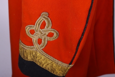 Pakistan Presidential Bodyguard, An Officers Full Dress Uniform - 10