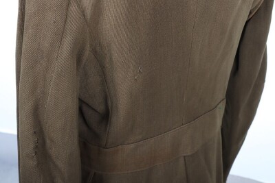 WW1 British Officers Shoulder Rank Tunic. - 4