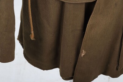 WW1 British Officers Shoulder Rank Tunic. - 8