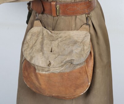 WW1 British Officer Ensemble Display Mannequin. - 9